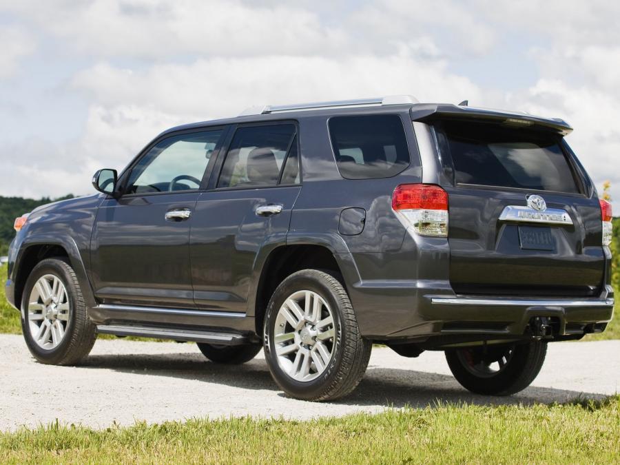  Toyota 4Runner Limited 2009 года  (фото 12 из 30)